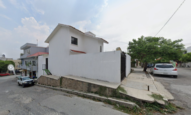CASA A LA VENTA EN TUXLTLA GUTIERREZ, CHIAPAS, REMATE ADJUDICADO