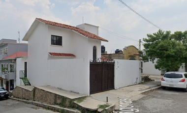 CASA A LA VENTA EN TUXLTLA GUTIERREZ, CHIAPAS, REMATE ADJUDICADO