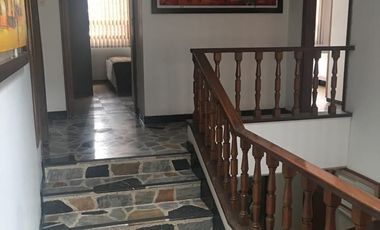 HERMOSO HOTEL ACREDITADO A LA VENTA - NORMANDIA
