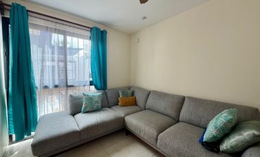 casa en venta sobre avenida en pozos ideal para casa habitación o negocio