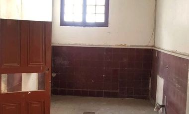 VENTA DE LINDA CASONA EN JESUS MARIA IDEAL PARA EMPRESAS DIVERSAS, CENTROS MEDICOS Y DENTALES, INSTITUTOS, ETC.