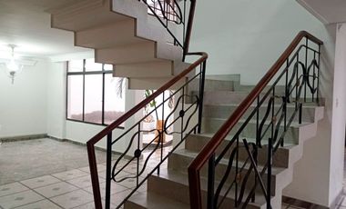 46664 Casa Comercial en Arriendo Laureles