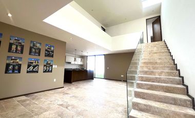 Casa en Venta en San Ángel V con un toque de elegancia.