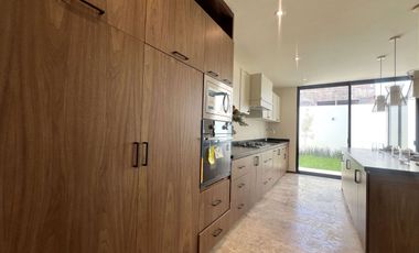 Casa en Venta en San Ángel V con un toque de elegancia.