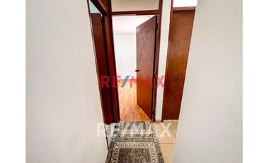Casa En Venta De 3 Pisos En Ventanilla