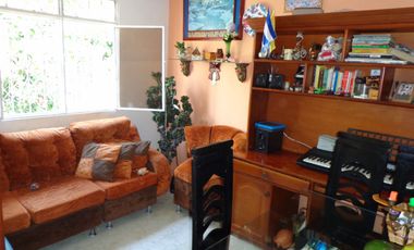 VENTA EXCELENTE CASA EN BARRIO BOSQUE NORTE DIVIDIDA EN 2 APTOS