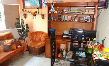 VENTA EXCELENTE CASA EN BARRIO BOSQUE NORTE DIVIDIDA EN 2 APTOS