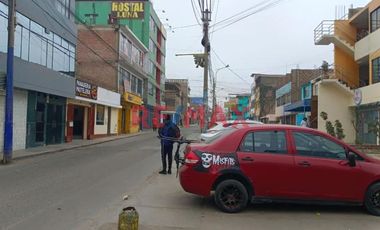 VENTA CASA ZONA COMERCIAL 145 m