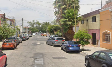 - Casas En Remates Bancarios Av. C. Ventura Anaya En Guadalajara Jalisco.