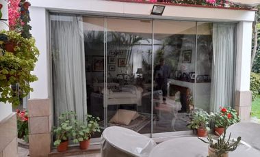 VENDO HERMOSA CASA EN SURCO