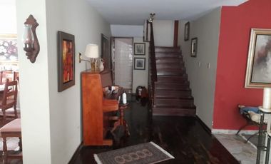 VENDO HERMOSA CASA EN SURCO