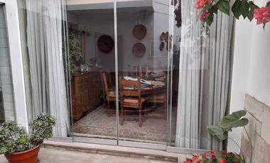 VENDO HERMOSA CASA EN SURCO