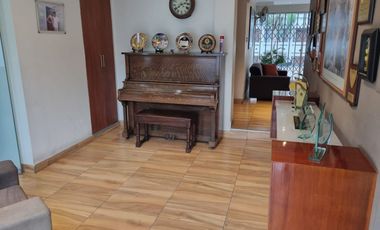 VENDO EXCELENTE LOCAL COMERCIAL EN AVENIDA IDEAL PARA EMPRESAS, CENTROS MEDICOS Y DENTALES, NEGOCIOS DIVERSOS.