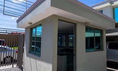 RENTA DE EDIFICIO JUNTO A LA PROCURADURÍA GENERAL DEL ESTADO, BOULEVARD FELIPE ANGELES