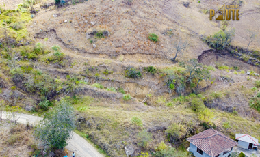 En Paute vendo terreno con excelente vista sector uzhupud