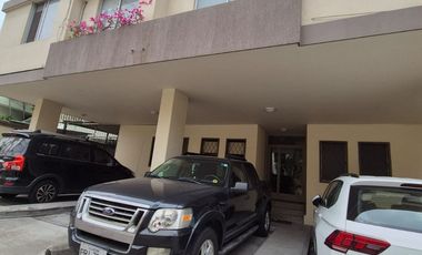 Suite Amoblada en Alquiler en Lomas de Urdesa, 1 Habitación, 1 Baños, Garaje,  Seguridad, Norte de Guayaquil.