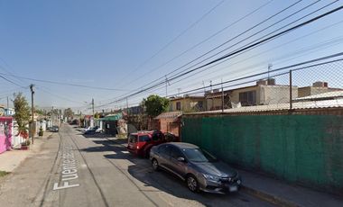 Casa en venta en Fuentes del Valle Tultitlán Edo Mex C.P. 54910