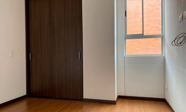 46467 Apartamento en Arriendo Loma del Esmeraldal