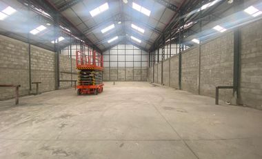 ALQUILER DE BODEGA EN INMACONSA VÍA A DAULE