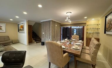 SE RENTA CASA AMUEBLADA 4 RECAMARAS FRACCIONAMIENTO LA CIMA SERVICIOS INCLUIDOS