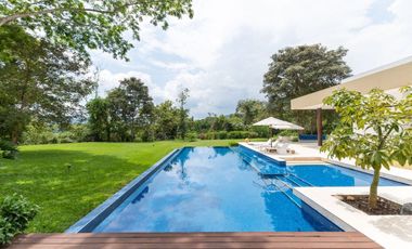 TE BRINDO HERMOSA FINCA LA ESPIGA EN ALQUILER EN PIEDECUESTA LLAMANOS AL3245551430 COMPARTE UNA MAGICA EXPERIENCIA RODEADO DE NATURALEZA Y AIRE PURO