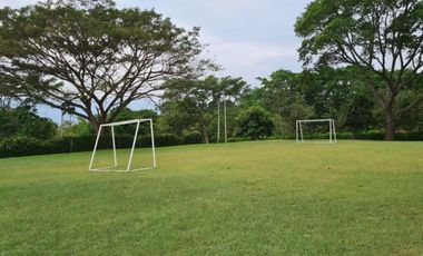 TE BRINDO HERMOSA FINCA LA ESPIGA EN ALQUILER EN PIEDECUESTA LLAMANOS AL3245551430 COMPARTE UNA MAGICA EXPERIENCIA RODEADO DE NATURALEZA Y AIRE PURO