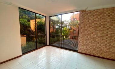 46485 Apartamento en Arriendo Loma del Escobero