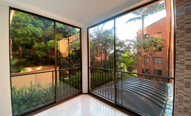 46485 Apartamento en Arriendo Loma del Escobero