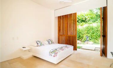 TE ALQUILO EXCLUSIVA FINCA MEDIALUNA EN BUCARAMANGA LLAMANOS AL3242060686 LOS ESPERAMOS.