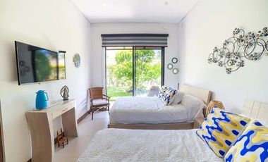 TE ALQUILO EXCLUSIVA FINCA MEDIALUNA EN BUCARAMANGA LLAMANOS AL3242060686 LOS ESPERAMOS.