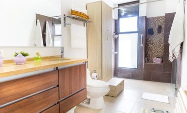 TE ALQUILO EXCLUSIVA FINCA MEDIALUNA EN BUCARAMANGA LLAMANOS AL3242060686 LOS ESPERAMOS.