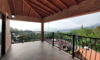 46491 Casa Comercial en Arriendo Loma del Escobero