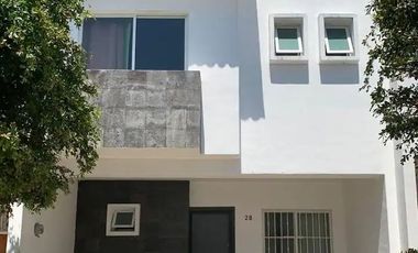 CASA EN RENTA EN BUCERIAS, NUEVO NAYARIT