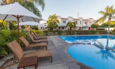 CASA EN RENTA EN BUCERIAS, NUEVO NAYARIT