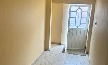VENDO ESPECTACULAR CASA COMERCIAL 12 DE OCTUBRE -RENTANDO