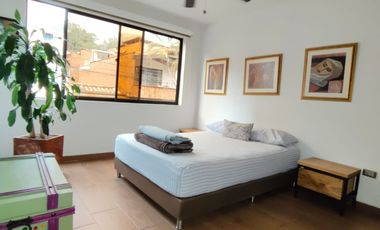 💥 VENDO 💥 Espectacular casa Dúplex en Barrio la Asunción - Copacabana