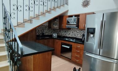 💥 VENDO 💥 Espectacular casa Dúplex en Barrio la Asunción - Copacabana