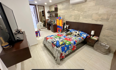 amplia casa a la venta con piscina en la vereda vanguardia