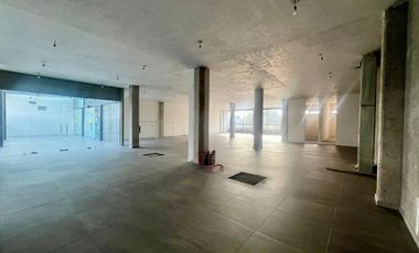 LOCAL PLAZA COMERCIAL METEPEC