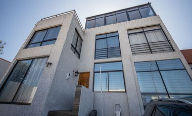 SE VENDE CASA EN COND DUNAS DEL MAR.