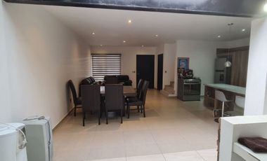 CASA 3 RECAMARAS ZONA ANGEL LEAÑO ZAPOPAN