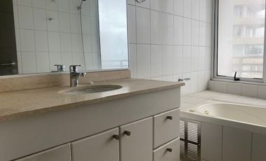 SE VENDE DEPTO EN COND. PUNTA CAVANCHA.