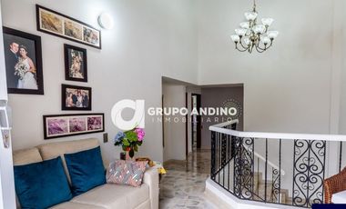 Se Vende Casa en el Conjunto Hacienda la Antigua - Bucaramanga