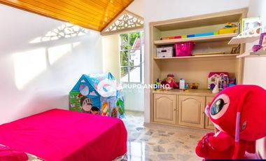 Se Vende Casa en el Conjunto Hacienda la Antigua - Bucaramanga