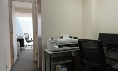 Oficina en Av. Kennedy, Vitacura