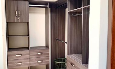 AMUEBLADA EN PRIVADA PROXIMA A ZONA INDUSTRIAL, IDEAL PARA EJECUTIVOS, ALBERCA Y SEGURIDAD