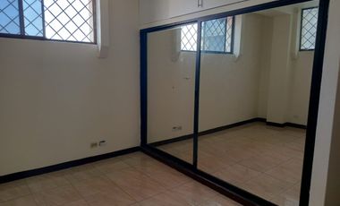 ALQUILER SUITE KENNEDY NORTE CON PARQUEO