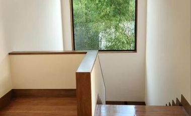 For Lease: Ayala  Alabang  Village  PP CODE #L972