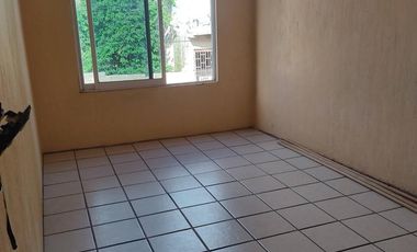 CASA EN VENTA EN COLONIA GUAYABITOS, TLAQUEPAQUE