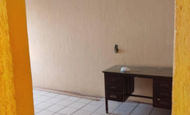 CASA EN VENTA EN COLONIA GUAYABITOS, TLAQUEPAQUE